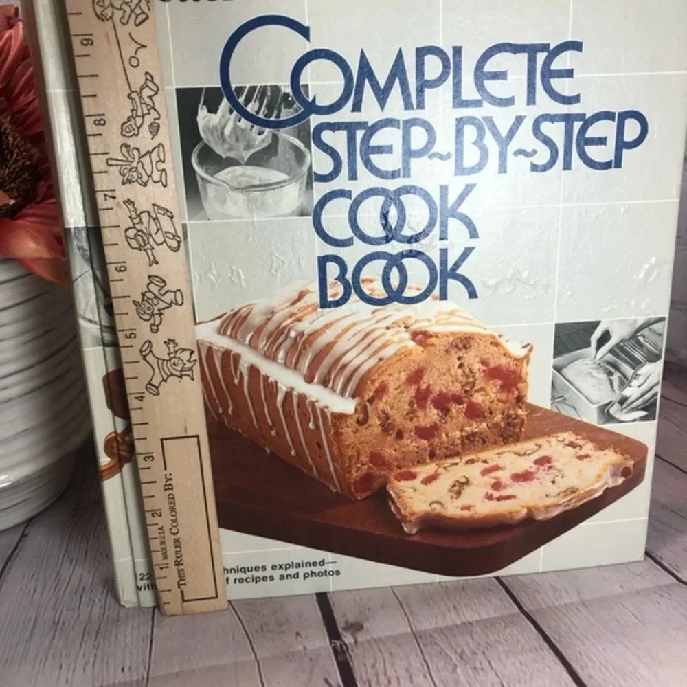 1978 Vintage Better Homes and Gardens COMPLETE STEP BY STEP Cook book